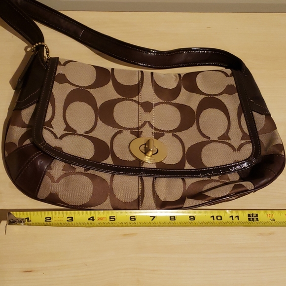 Brown Coach Signature Bag - Picture 5 of 6